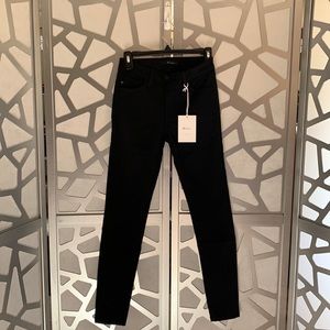 Black KanCan Skinny Jean 5/26 NWT